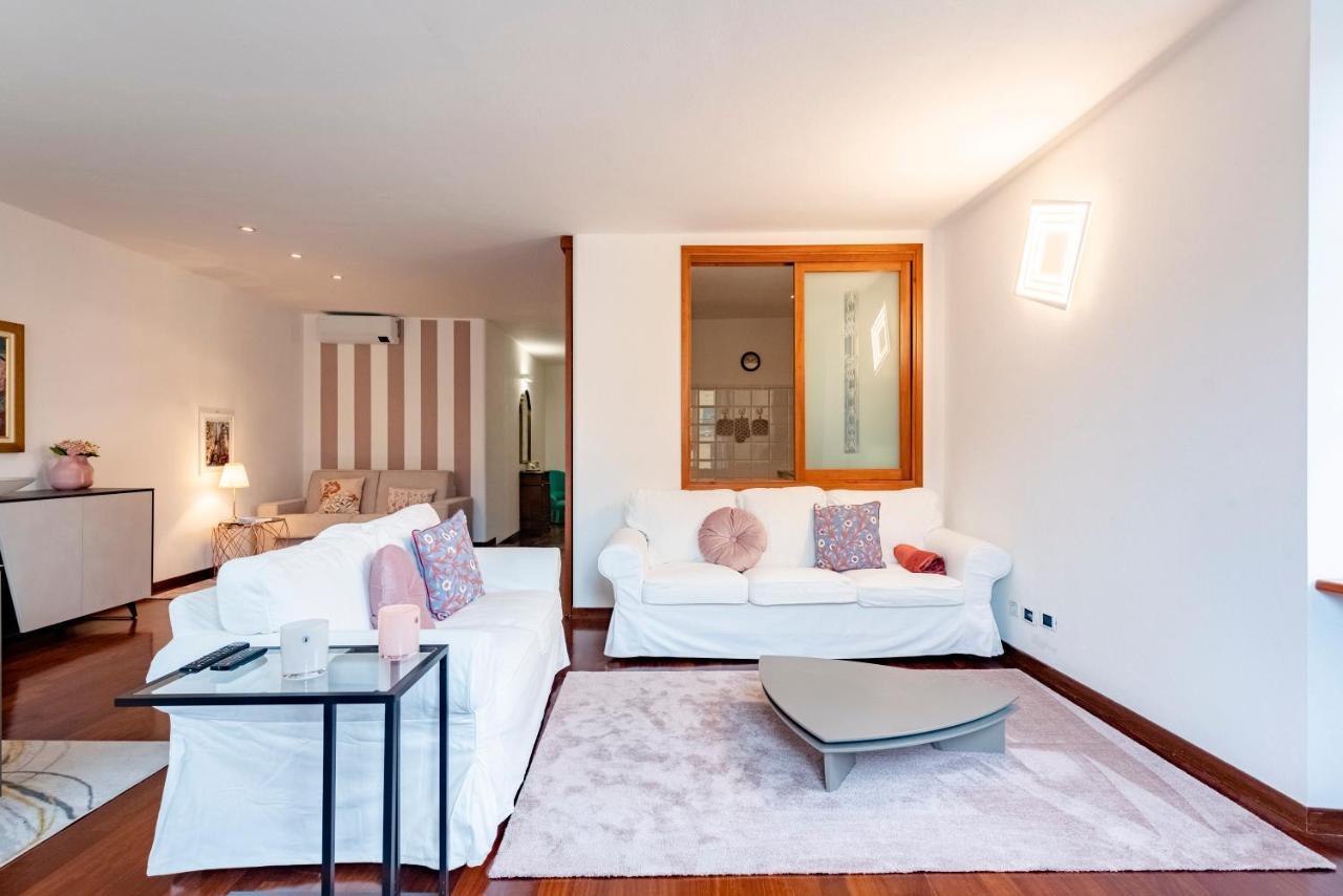 Cavour 9 Apartment 2B 2B 100Mq With Private Garage, In Center Of Rapallo, Wifi, Air Conditioned Exteriör bild